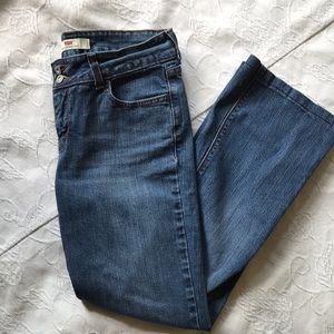 Levi’s Slender Boot cut jeans
